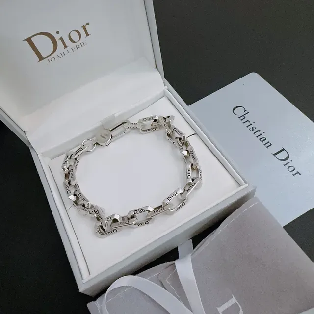 Dior Link Engraved Silver Chain Bracelet 4