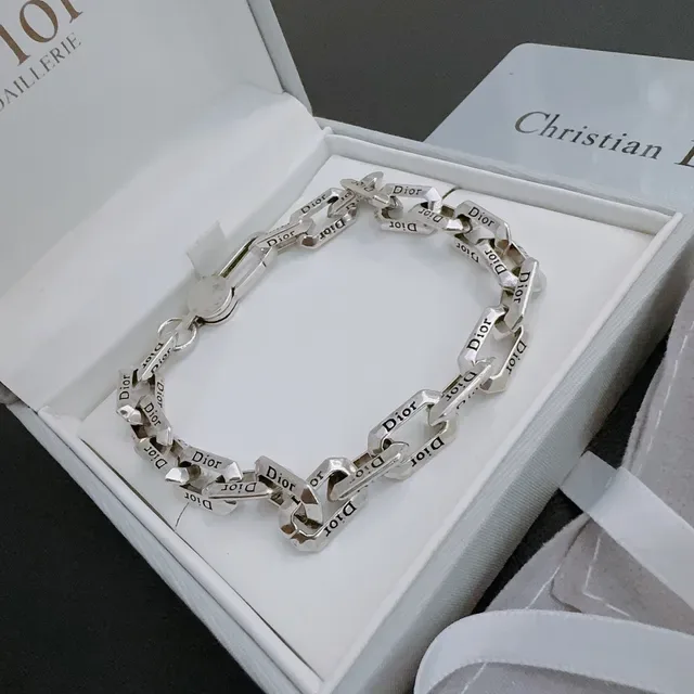 Dior Link Engraved Silver Chain Bracelet 9