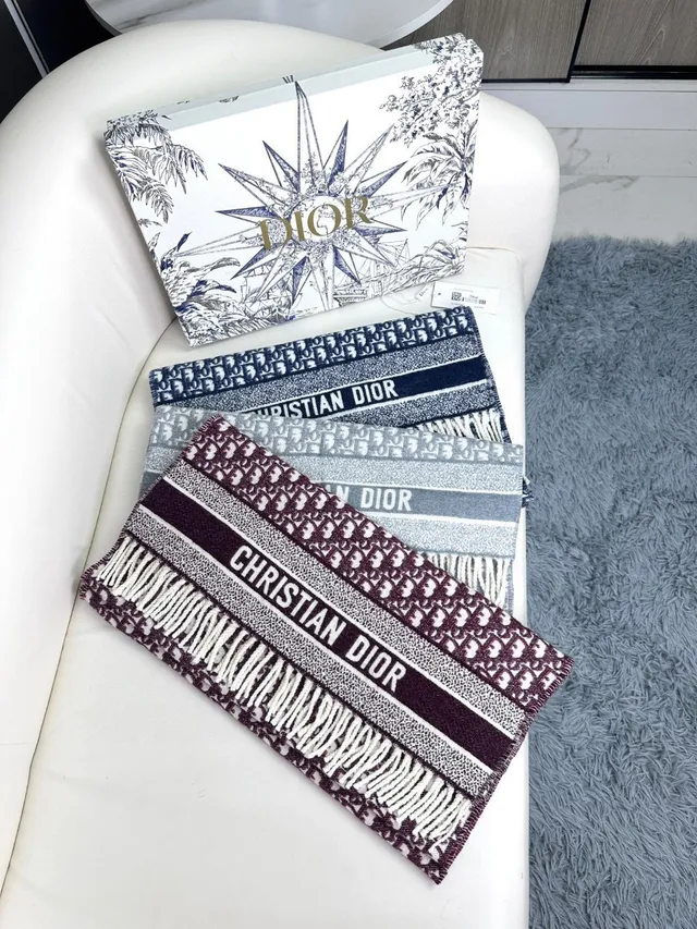 Dior Oblique Monogram Écharpe de Cachemire Bourgogne et Blanc 5