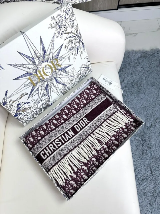 Dior Oblique Monogram Écharpe de Cachemire Bourgogne et Blanc 6