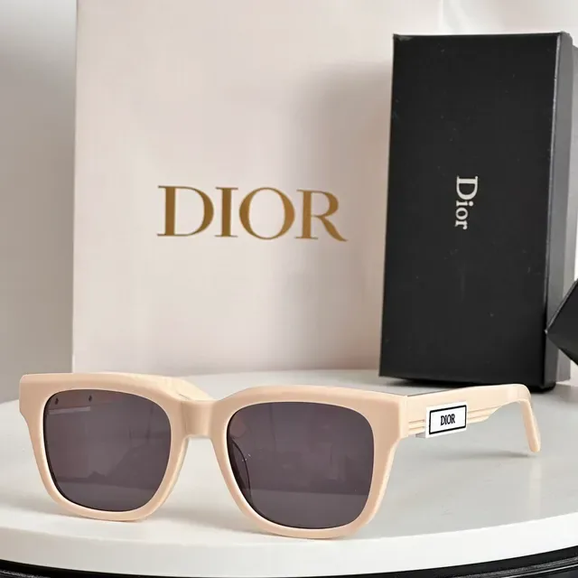 Dior نظارات شمسية مستطيلة أسيتات أزرق متدرج 8