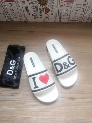 Dolce & Gabbana I Love D&G White Graphic Strap Slippers 3