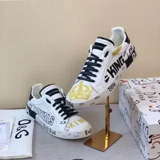 Dolce & Gabbana Royals King of Love গ্রাফিক প্রিন্ট সাদা লাইফস্টাইল স্নিকার