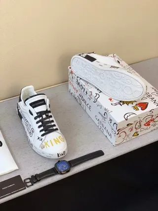 Dolce & Gabbana Royals King of Love impression graphique blanc lifestyle sneakers 3