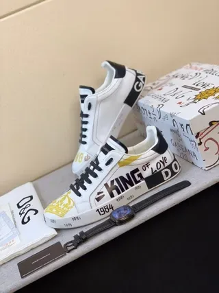 Dolce & Gabbana Royals King of Love impression graphique blanc lifestyle sneakers 4
