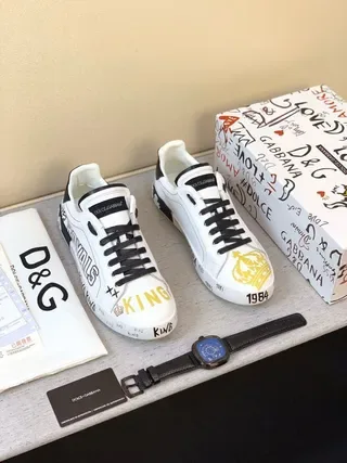 Dolce & Gabbana Royals King of Love impression graphique blanc lifestyle sneakers 5