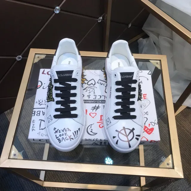 Dolce & Gabbana White Black Leather Upper Graffiti Graphics Lifestyle Sneakers 9