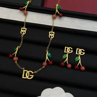 Dolce & Gabbana 樱桃金红图案搪瓷细节项链