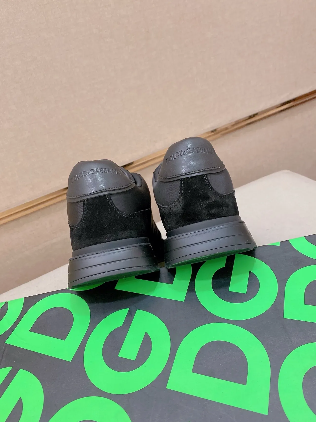 Dolce & Gabbana DG Runner কালো মোনোগ্রাম লাইফস্টাইল স্নিকার্স 3