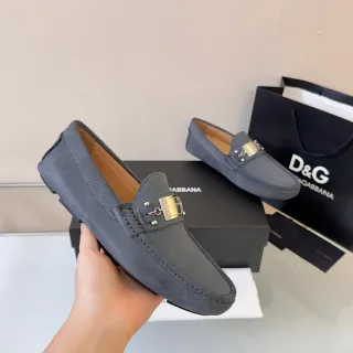 Dolce & Gabbana Portofino حذاء لوسفر رمادي أسود جلد سويدي العلوي مشبك لوحة معدنية