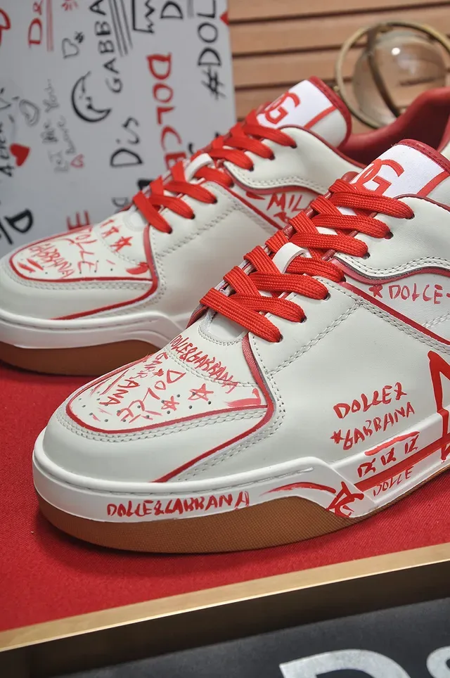 Dolce & Gabbana White Red Low-Top Platform Graffiti-Print Leather Lifestyle Sneakers 3