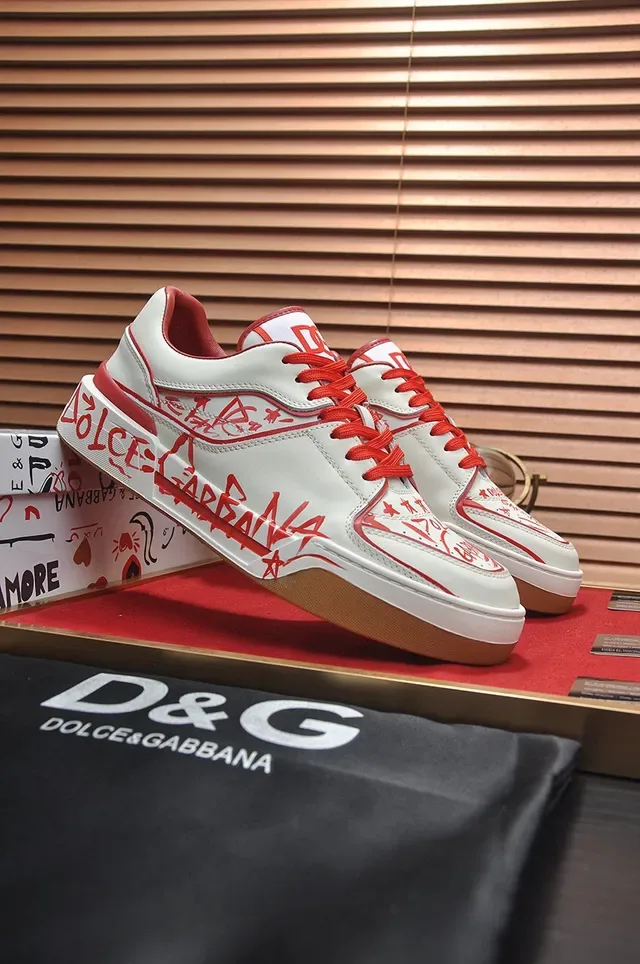 Dolce & Gabbana White Red Low-Top Platform Graffiti-Print Leather Lifestyle Sneakers 8