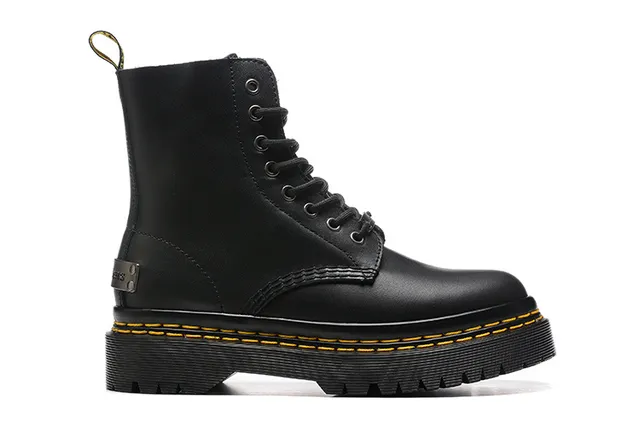 Dr. Martens 1460 Bottes en cuir noir lisse couture jaune Martin 7