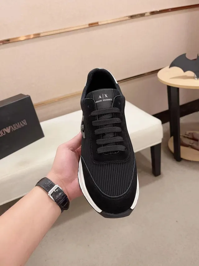 Emporio Armani Chaussure Lifestyle Noir Blanc Tricot côtelé Supérieur Overlays daim Chaussures Lifestyle 5
