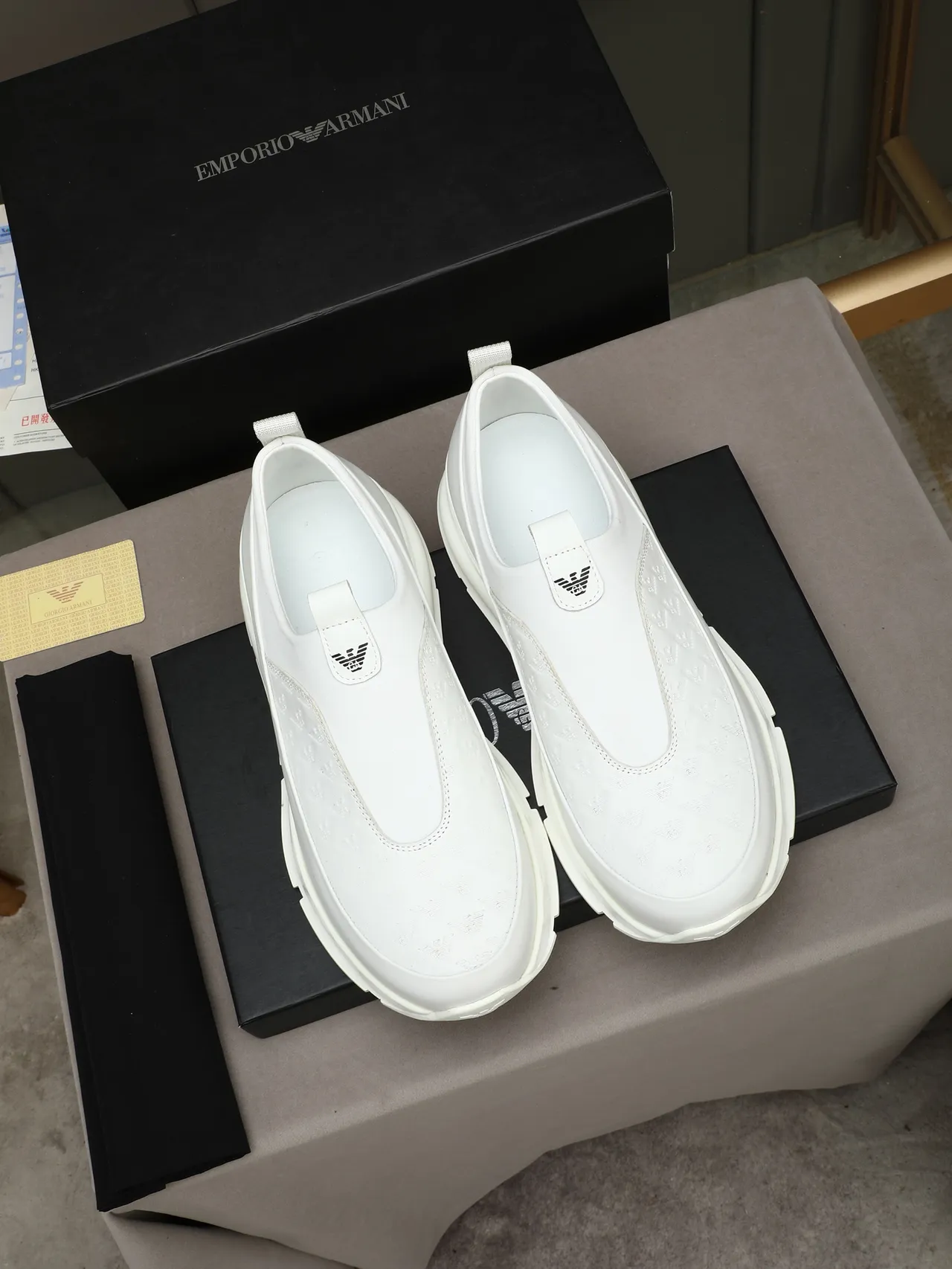 Emporio Armani Zapatilla Slip-On Blanca Gruesa 2