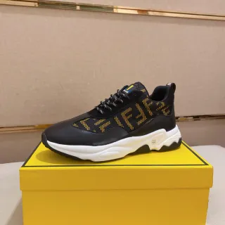Fendi Sola dourada preta Monograma Malha Superior Tênis Chunky
