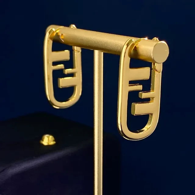 Aretes Fendi FF Logo de tono dorado ovalados 4