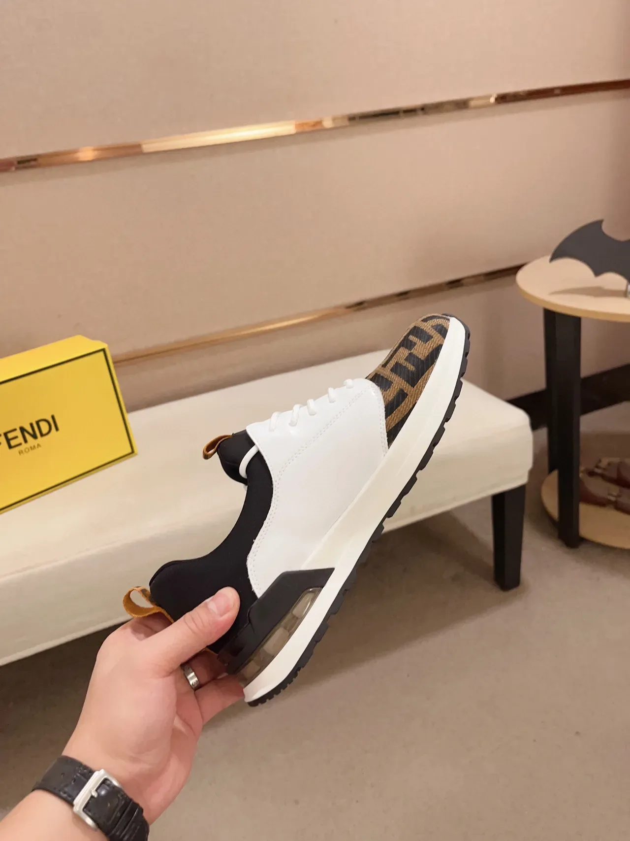 Fendi Blancas Marrones Upper de Material Mixto FF Monograma Tela Punta Lifestyle Sneakers 7
