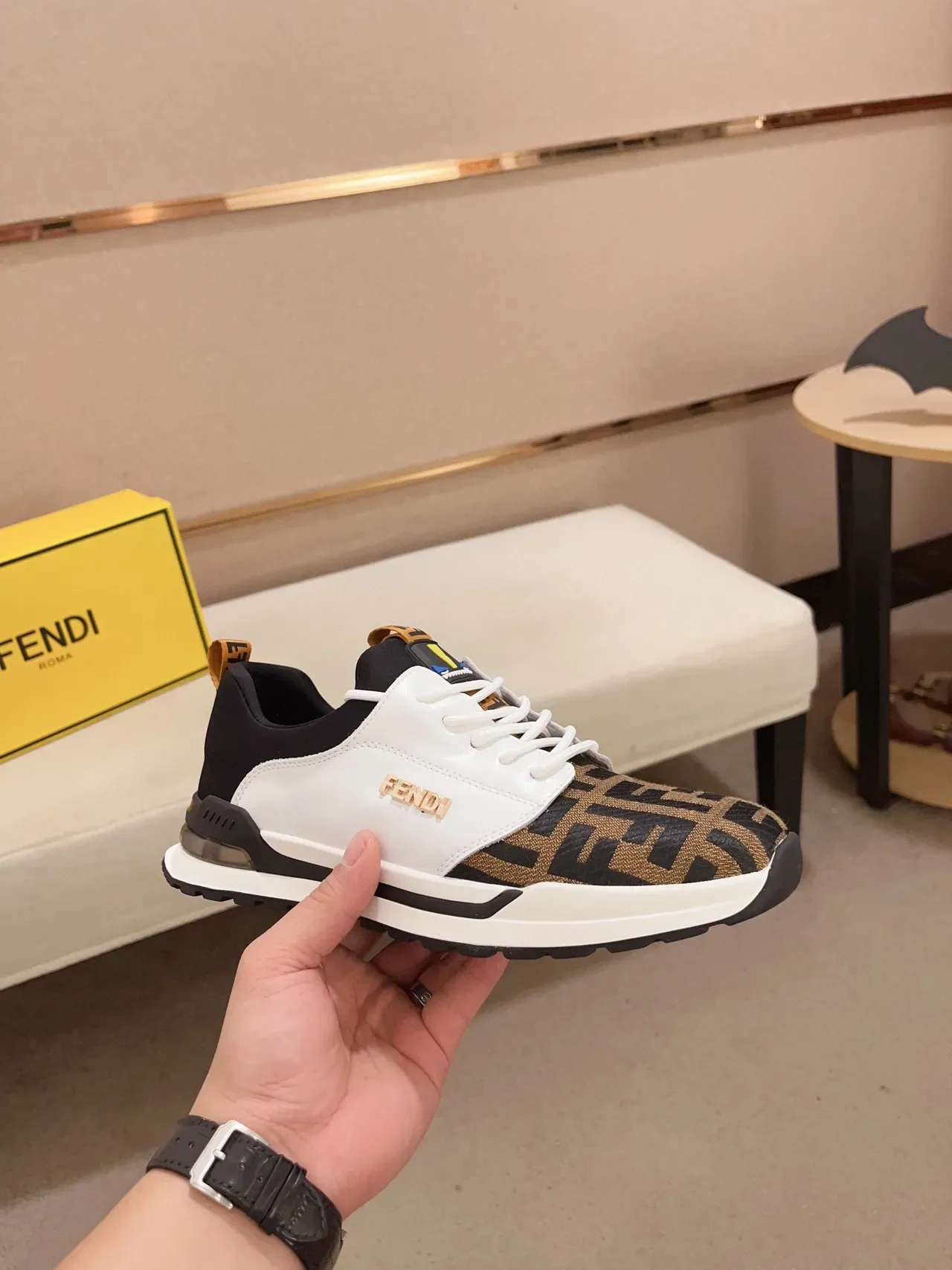 Fendi Blancas Marrones Upper de Material Mixto FF Monograma Tela Punta Lifestyle Sneakers 8