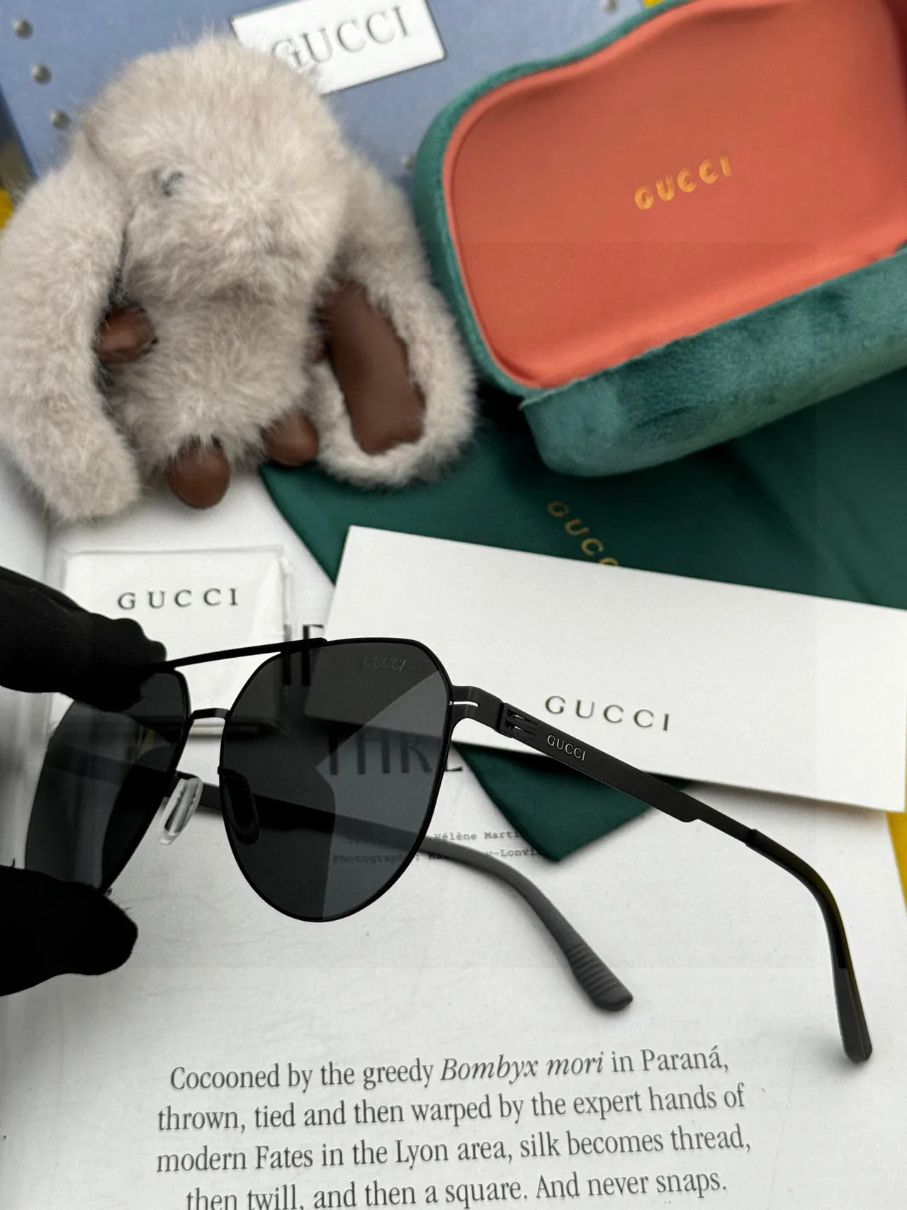 Aviator-Style Thin Metal Frame Black Lens Sunglasses 2