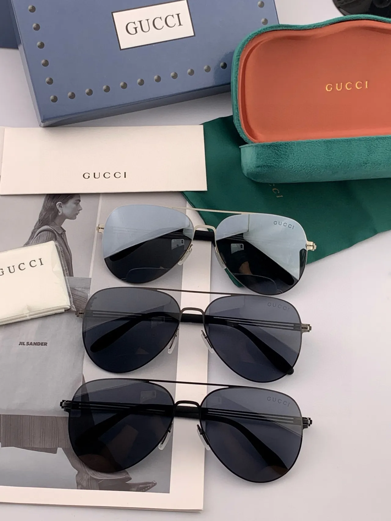 Lunettes de soleil style aviateur avec monture fine en métal noir 8
