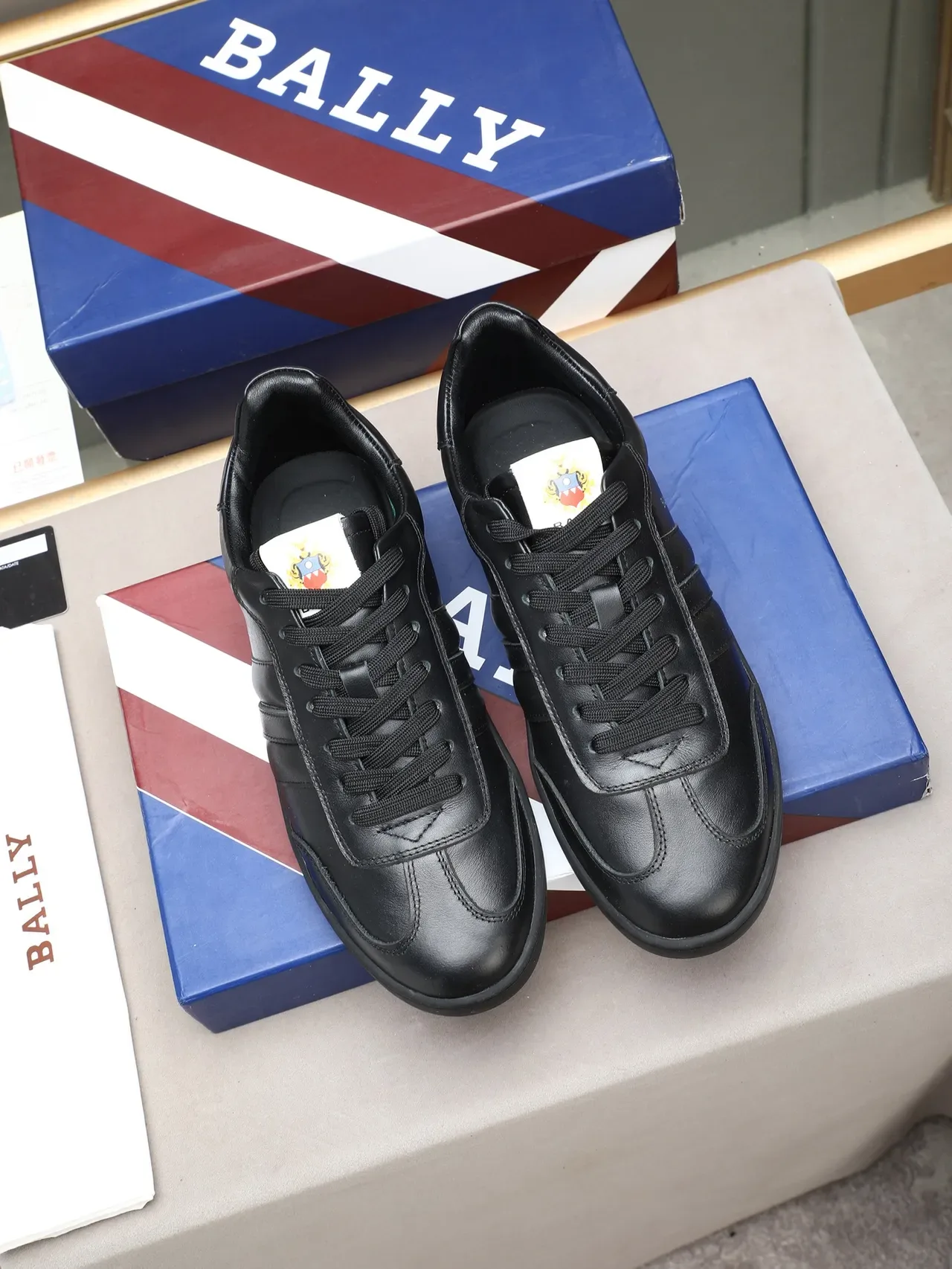 BALLY Black Leather Lifestyle Sneakers 2