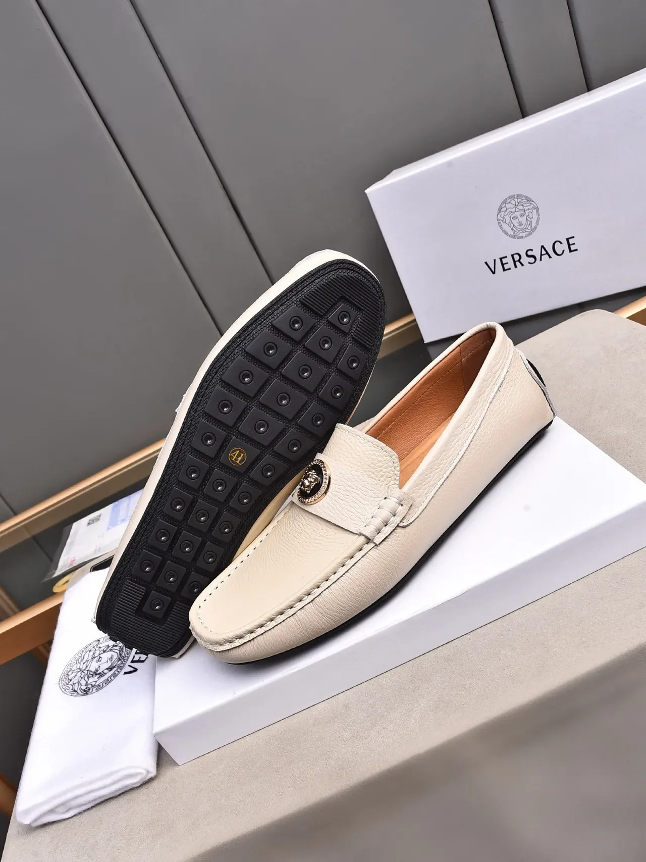 Beige Black Leather Loafers Moc-Toe Stitching Loafer 4