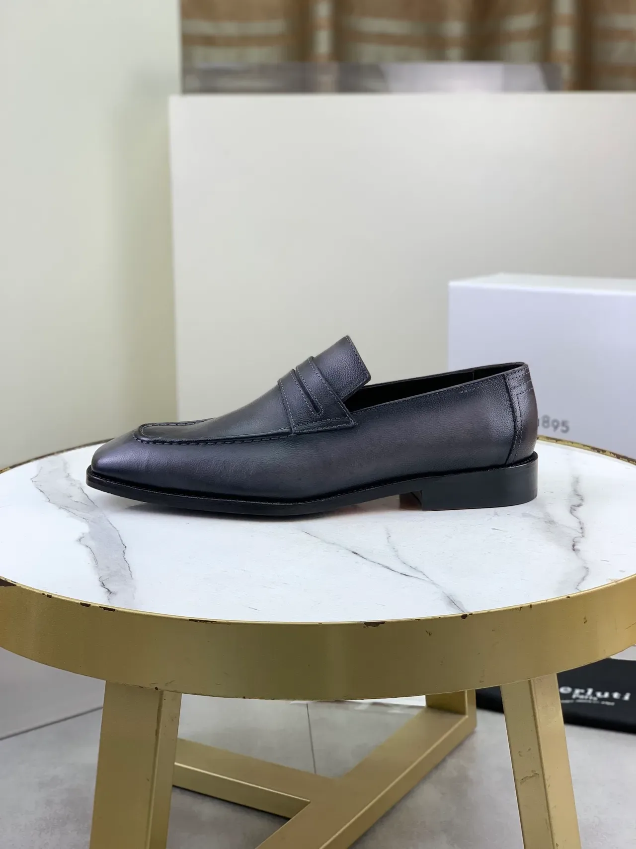 Berluti لافر بيني أصابع مربعة جلد أسود 6
