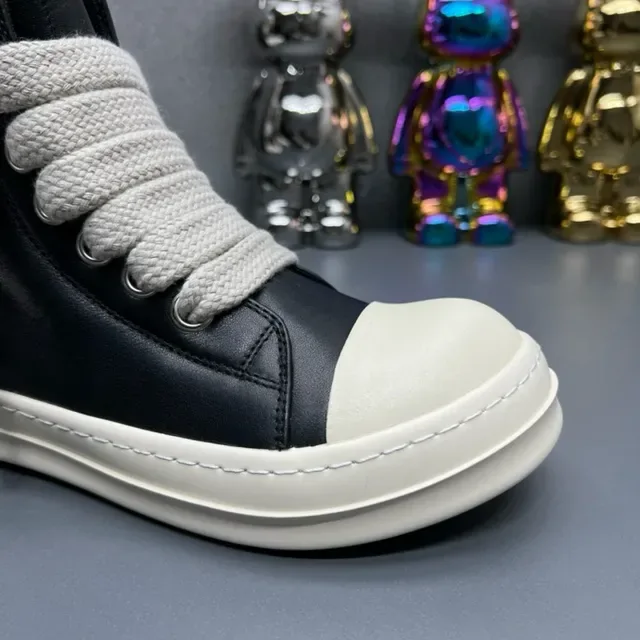 Chaussures lifestyle à talons hauts noires et crème avec fermeture éclair 7