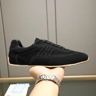 Black Beige Suede Upper White Contrast Stitching Sneakers