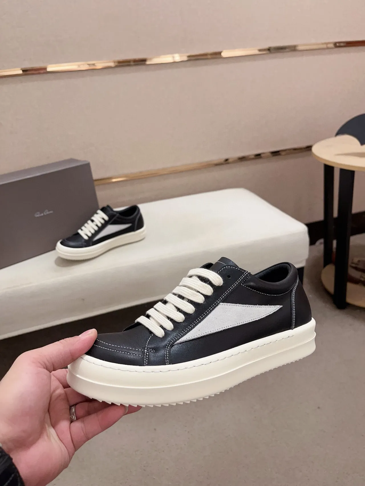 Black Gray Platform Sole Contrast Side Panel Sneakers 3
