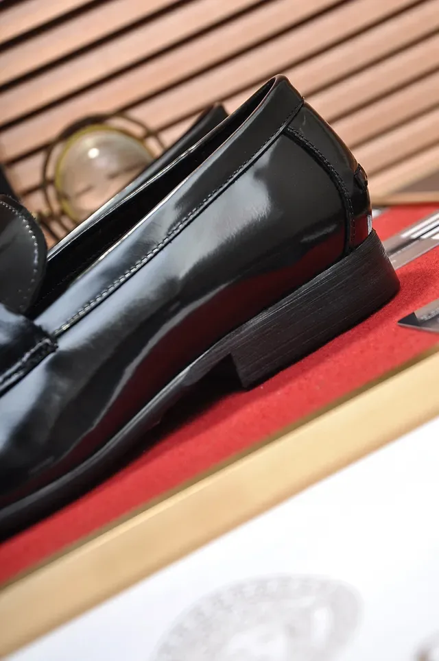 Black Polished Leather Horsebit Buckle Loafer 2