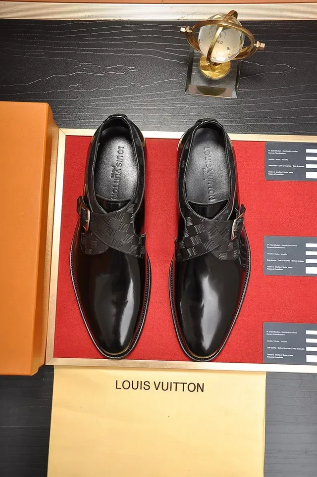 Zapatos Monk de Cuero Patentado Negro y Plata con Correa Simple 5