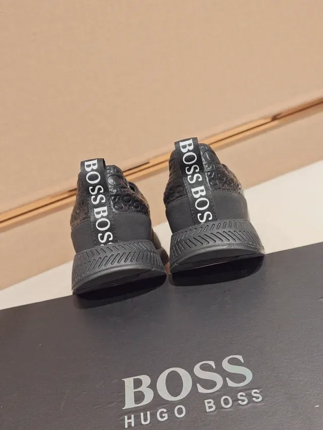 Black Slip-On Construction Embossed Logo-Patterned Upper Sneakers 4
