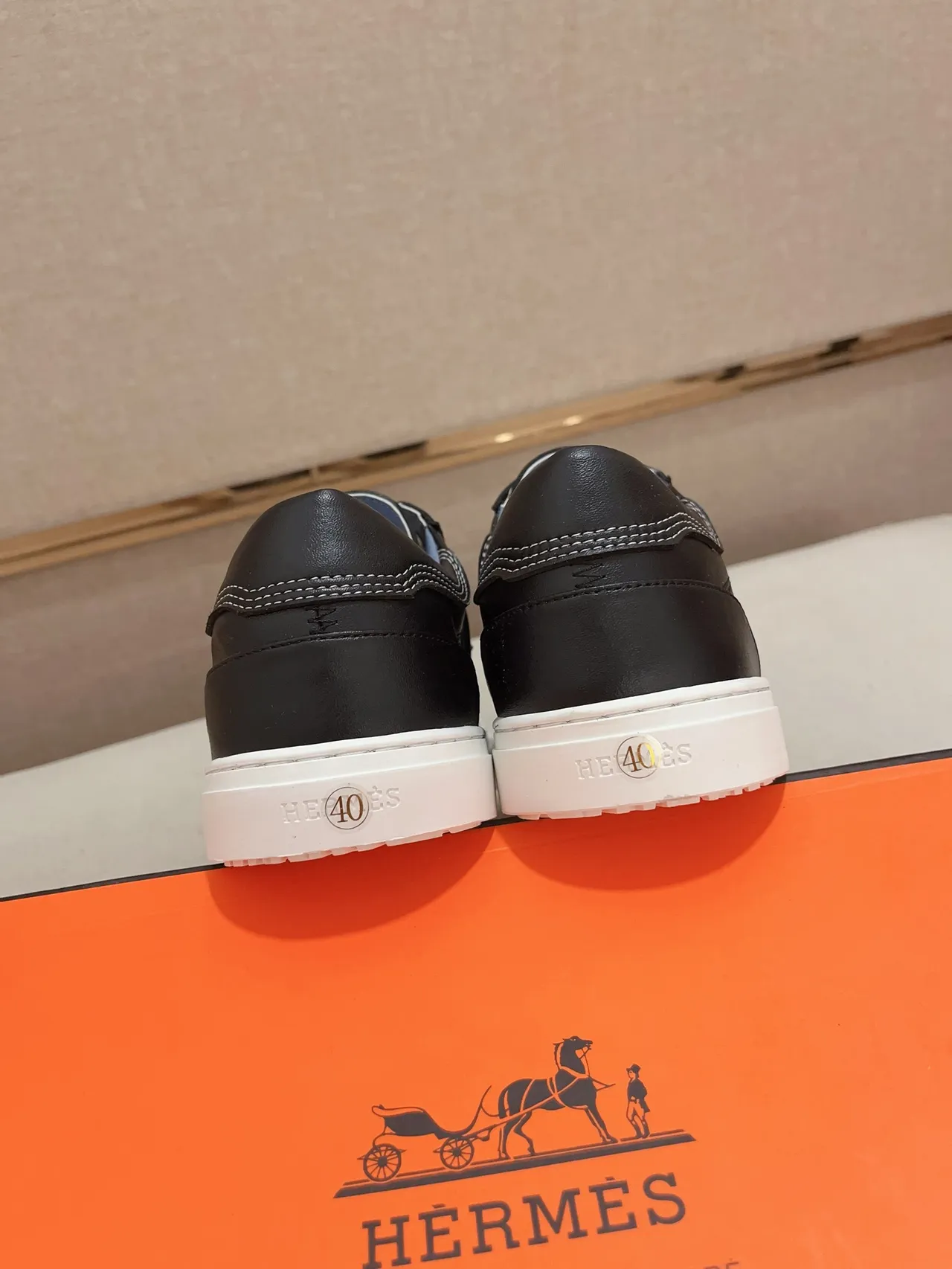 Black White Leather Upper Laces And Sole Sneakers 3