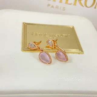 Boucheron Brincos de Pedra em Forma de Lágrima Rosa e Pavé