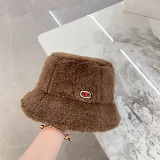 Brown Red Plush Faux Fur Quilted Panel Construction Bucket Hat