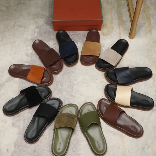 Sandalias de suede y cuero con correa contrastante