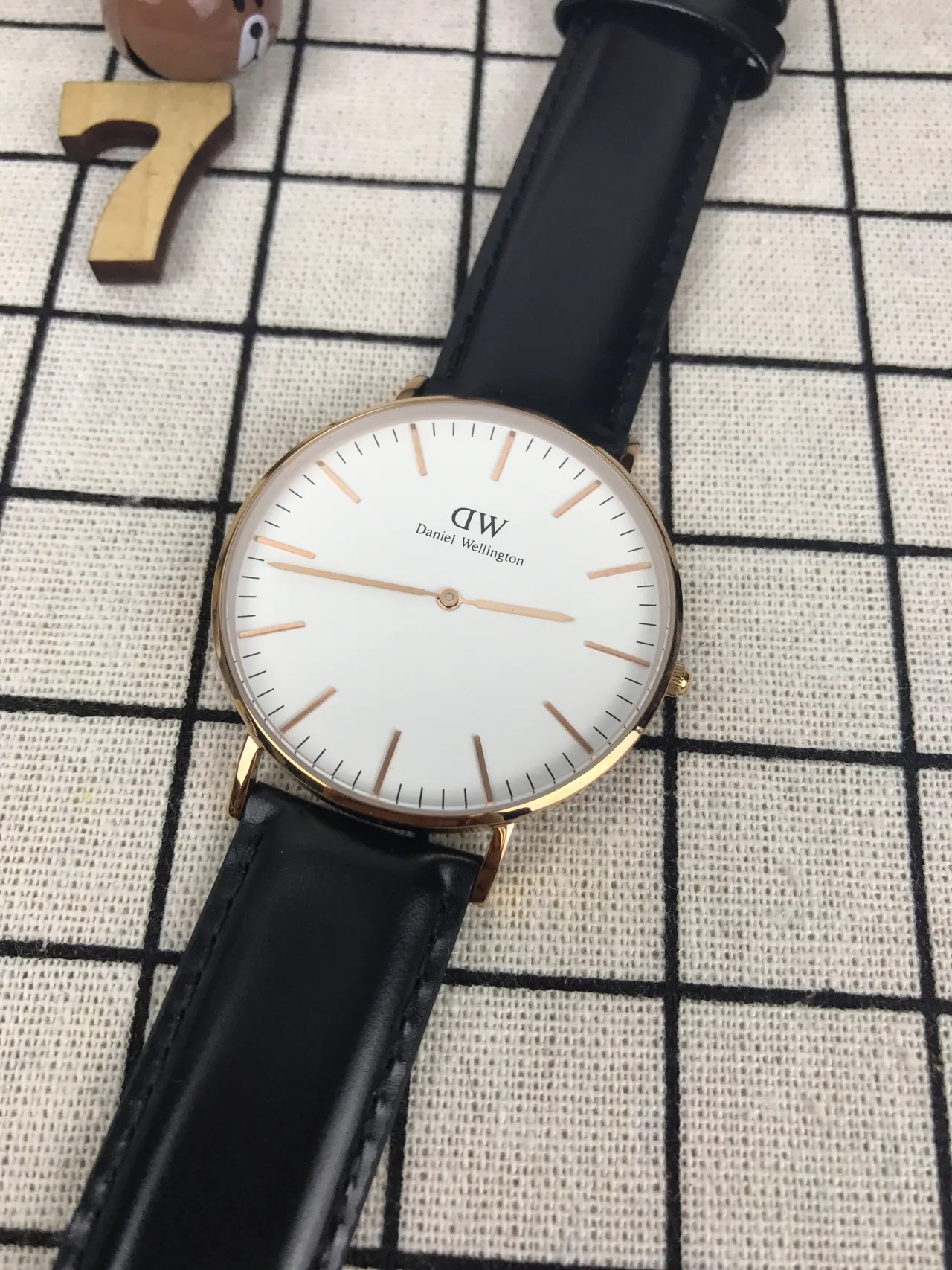 Daniel Wellington Classic Black Gold Minimalist Thin Case Quartz Watch 4