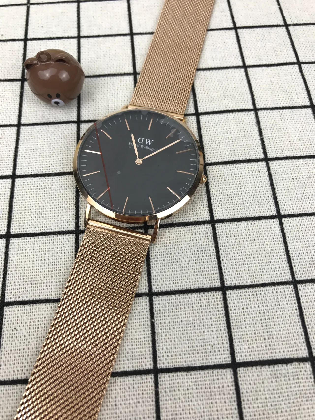 Daniel Wellington Gold Black Minimalist Mesh Quartz Watch 4