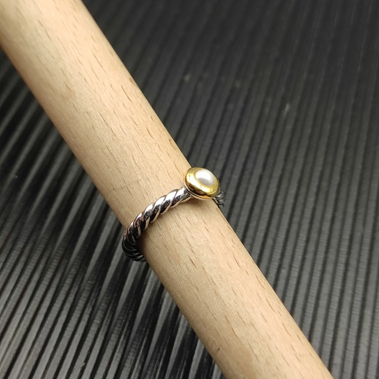 David Yurman Cable Classics Pearl Silver Gold Twisted Band Single Ring 5