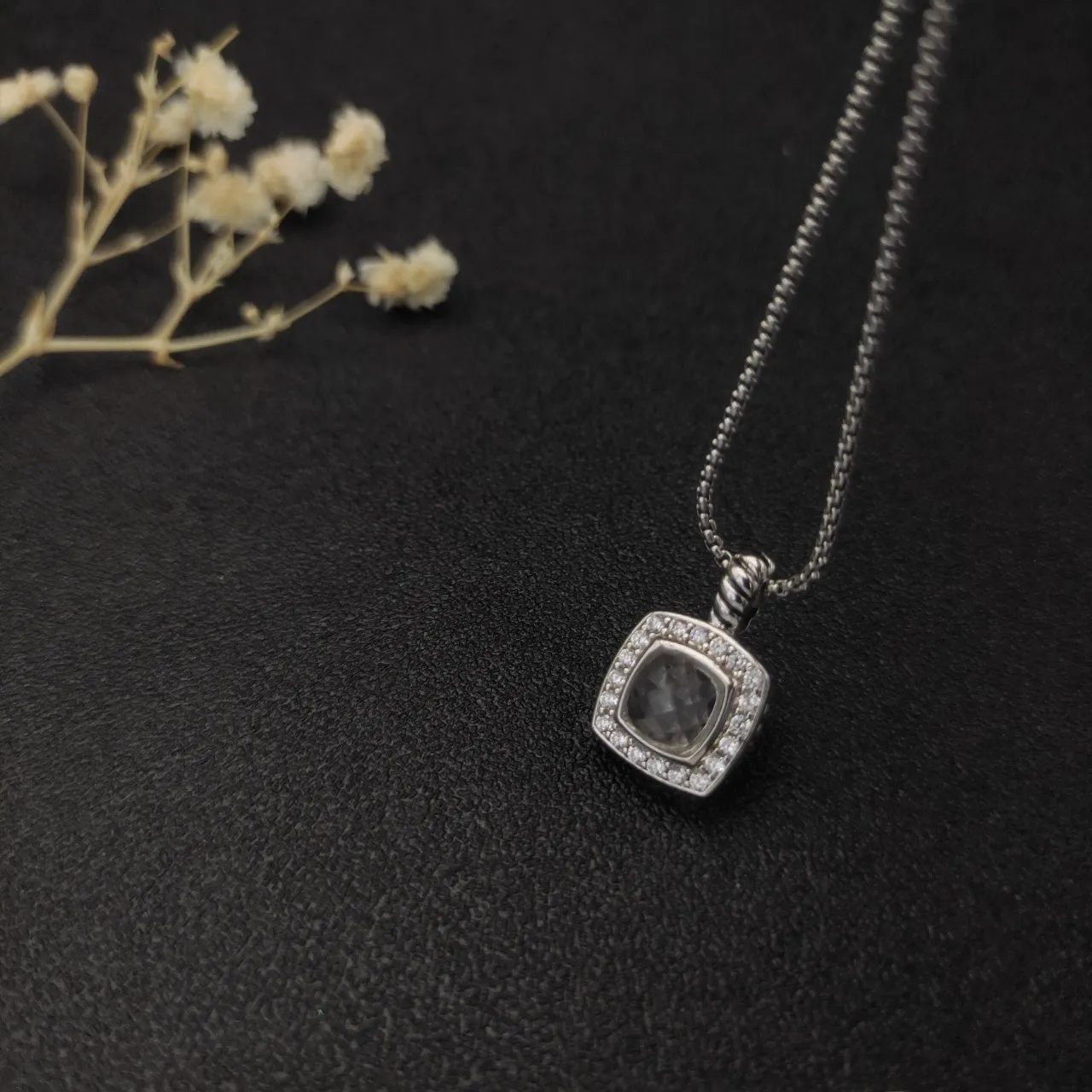 David Yurman Cable Colecionáveis Pedra Cinza Almofadada Pavé Colar Halo 5