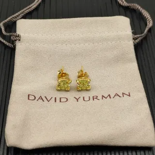 David Yurman أقراط ذهبية اللون مربعة حجر أخضر