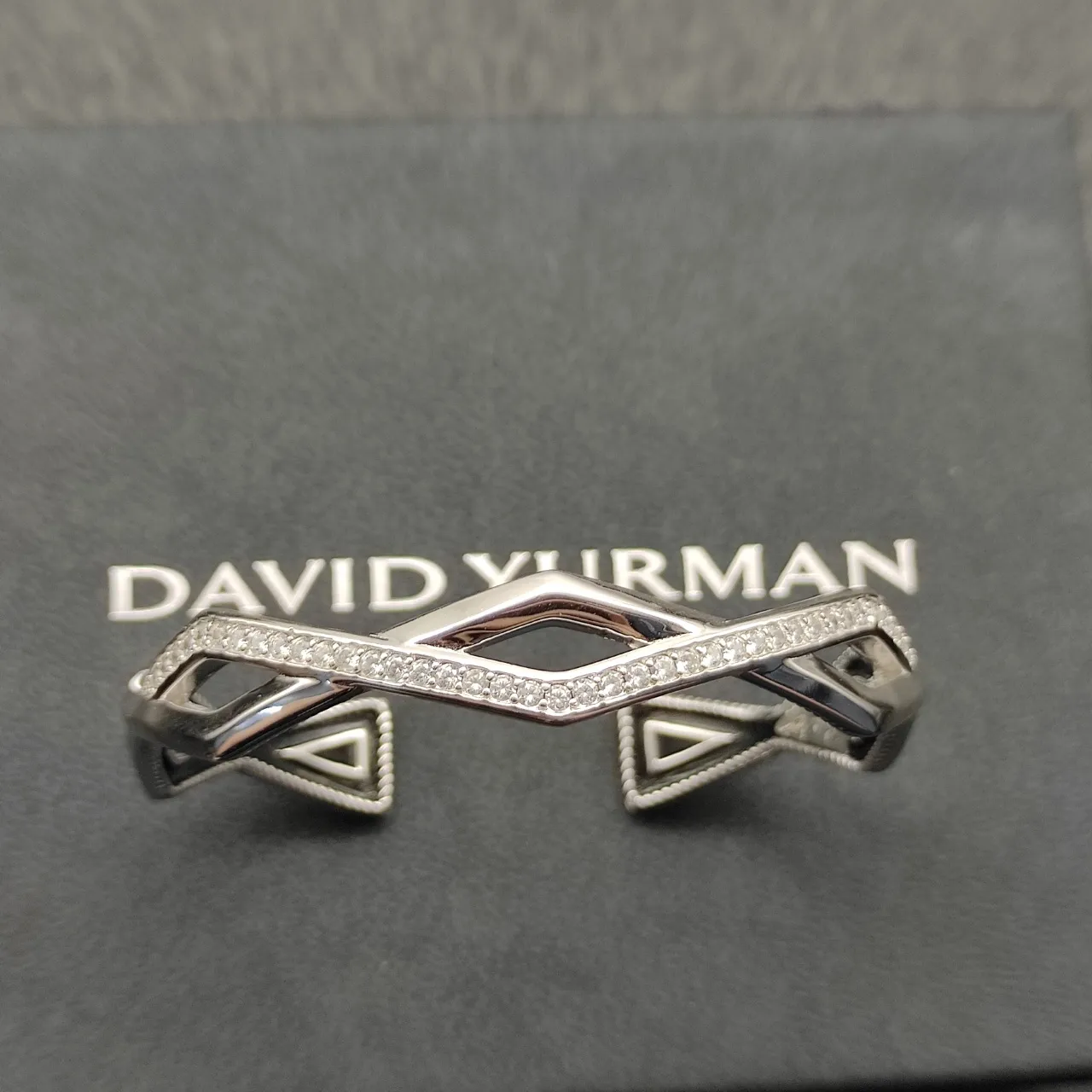 David Yurman Silver Black Geometric Open Cuff Pavé-Set Stones Bracelet 7