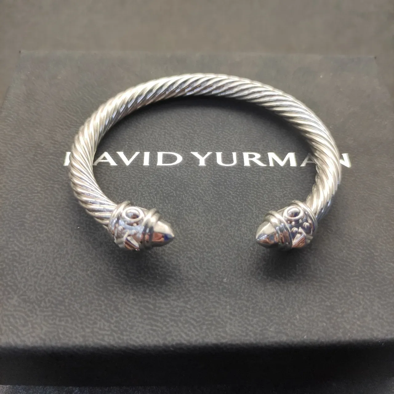 David Yurman 扭曲电缆雕刻端盖手链 6