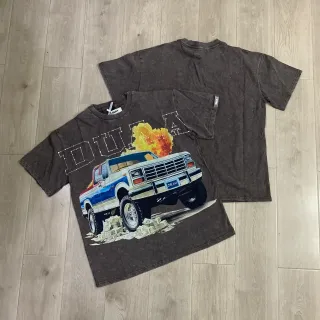 Camiseta DUA estampado gráfico carbón lavado
