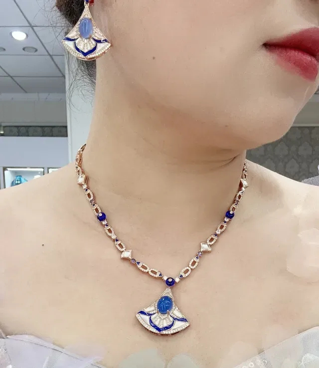 Fan-Shaped Enamel and Cabochon Blue Stone Pendant Necklace 6