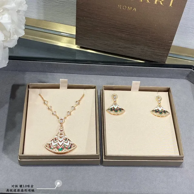 Fan-Shaped Enamel and Pavé Stone Pendant Necklace 4