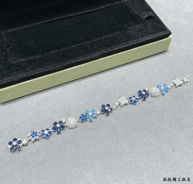 Floral and Star Motif Blue and Clear Stone Bracelet 6