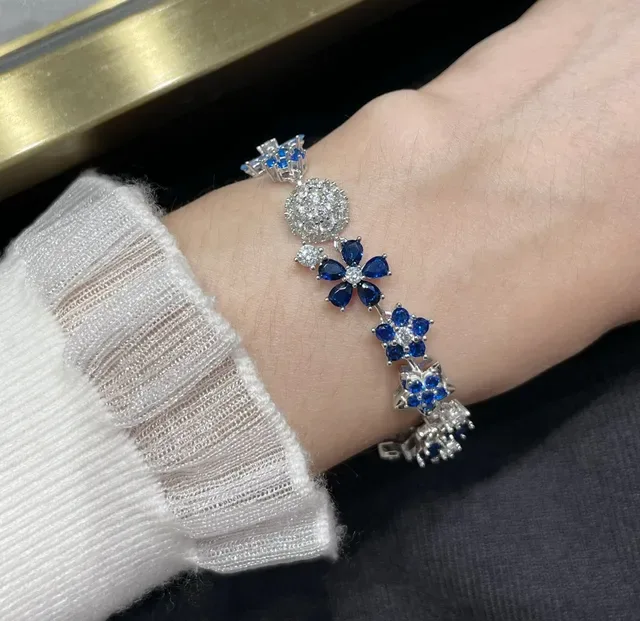 Floral and Star Motif Blue and Clear Stone Bracelet 8